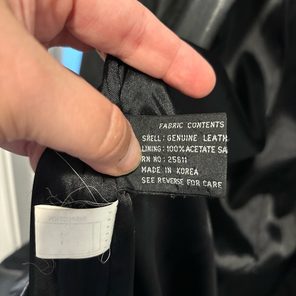 Yudofsky Furriers Leather Coat - Picture 6 of 12